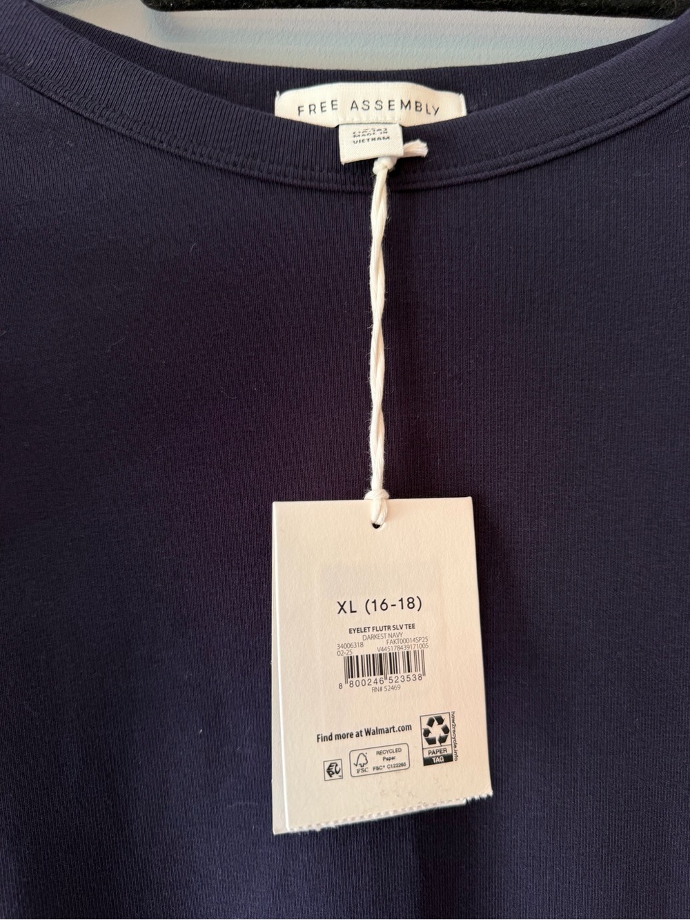 Free Assembly Navy Eyelet Ruffle Tank - Picture 3 of 6